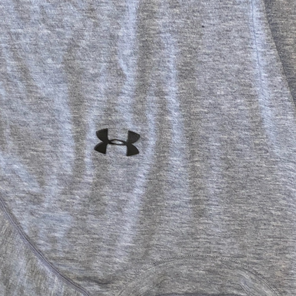 TeeShirt - Picture 2 of 6